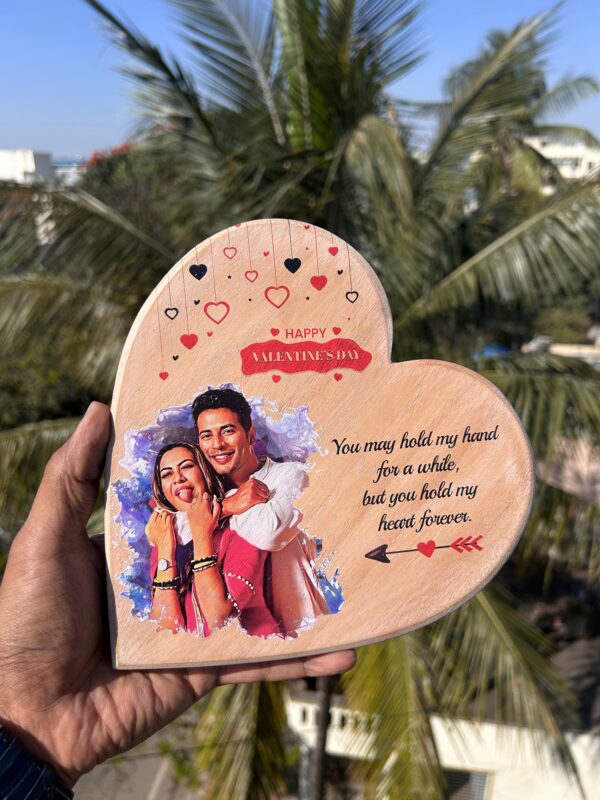 Valentine Special Artistic Wooden Frame 2.0 - Heart Shape Personalized Sketch Frame - Image 2